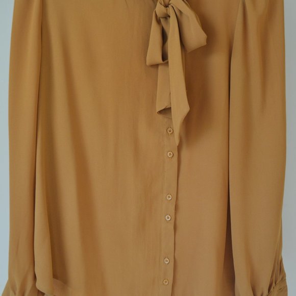 Asymmetrical Mustard Top - Picture 2 of 4